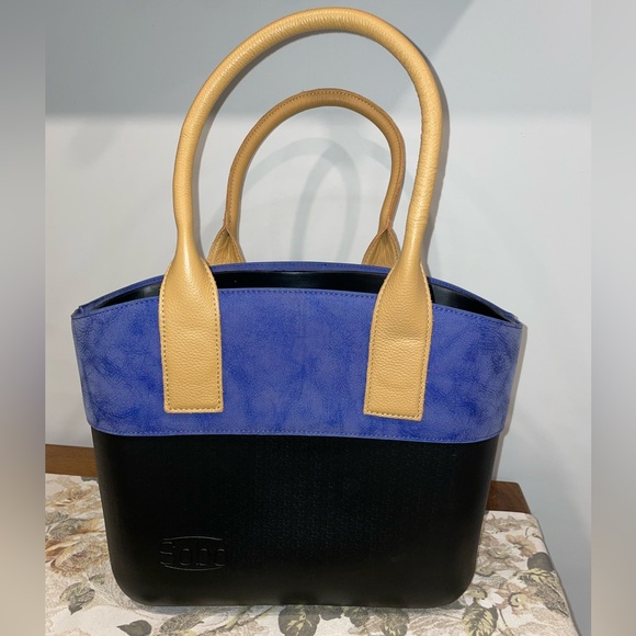 NWOT Luxury Durable SOBO Totes With Trim - Picture 5 of 9